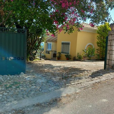 Olea Home Agia Pelagia Chlomou Dış mekan fotoğraf