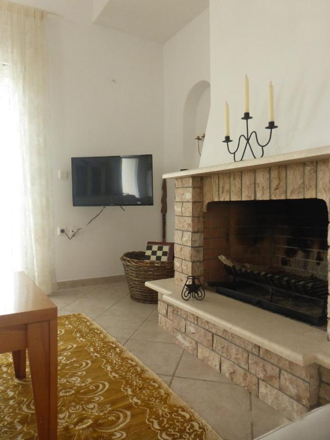Olea Home Agia Pelagia Chlomou Dış mekan fotoğraf